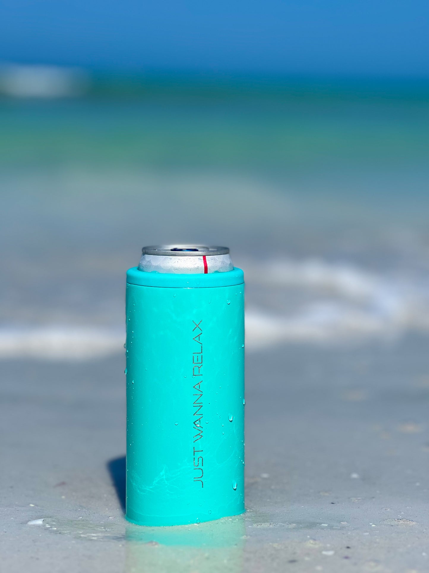 The Chill Slim Can cooler