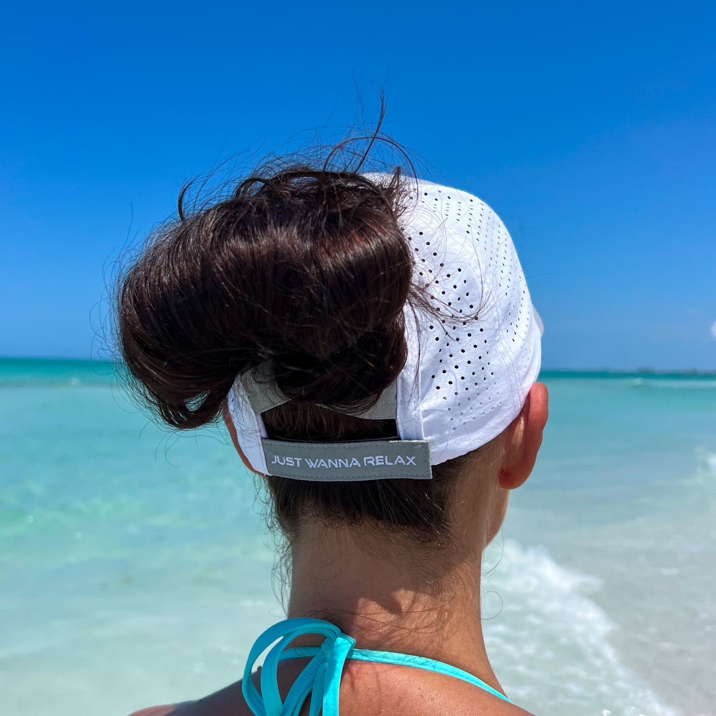 Coastal Ponytail Performance Hat