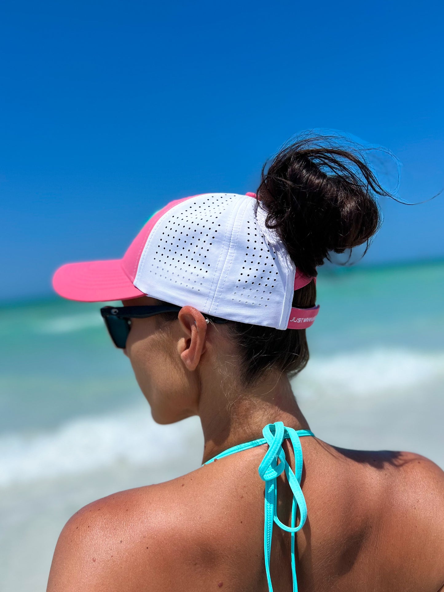 Coastal Ponytail Performance Hat